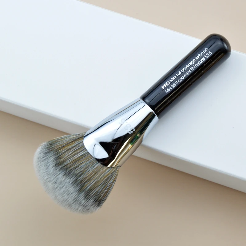 High-end products Large Fan-shaped Powder Brush 53.5# Special-shaped Portable short rod Fiber wool Professional cosmetic brush
High-end products Large Fan-shaped Powder Brush 53.5# Special-shaped Portable short rod Fiber wool Professional cosmetic brush