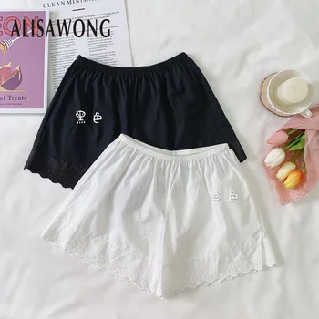 Summer Fashion New Lace Safety Pants 2020 Women Thin Anti Extinction Bottoming Pants Ladies Home Casual Slim Shorts 
Summer Fashion New Lace Safety Pants 2020 Women Thin Anti Extinction Bottoming Pants Ladies Home Casual Slim Shorts