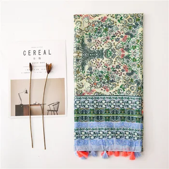 2020 Luxury Brand long green blue print scarf Spain style long pastoralism printed scarves Ladies Winter Scarf For Women Shawl
2020 Luxury Brand long green blue print scarf Spain style long pastoralism printed scarves Ladies Winter Scarf For Women Shawl