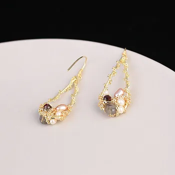 Fashion Drop Water Shape Copper Circle Hanging Earring Women Freshwater Pearls Natural Stone Handmade Dangle Earring Jewelry New
Fashion Drop Water Shape Copper Circle Hanging Earring Women Freshwater Pearls Natural Stone Handmade Dangle Earring Jewelry New