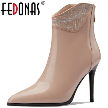FEDONAS Elegant Rhinestone Shoes Woman Genuine Leather Pointed Toe Women Ankle Boots Side Zipper Wedding Dancing Winter Boots
FEDONAS Elegant Rhinestone Shoes Woman Genuine Leather Pointed Toe Women Ankle Boots Side Zipper Wedding Dancing Winter Boots