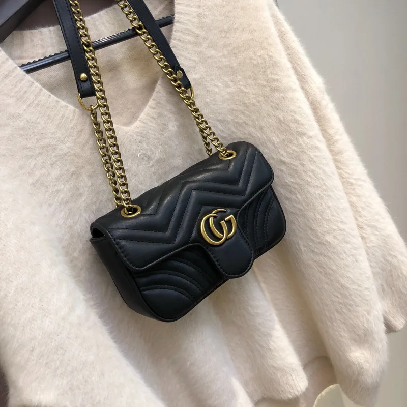 New tide brand net red black bag super fire handbag chain wild Messenger bag shoulder bag Clothing decoration bag clutch
New tide brand net red black bag super fire handbag chain wild Messenger bag shoulder bag Clothing decoration bag clutch