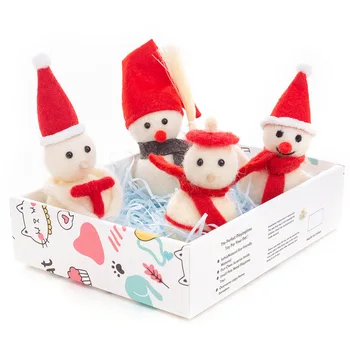 Pet Cat Toy Natural Catnip Wool Ball Play with Cat Snowman Felt Cat Pet Toy Sets Toy Gift Box
Pet Cat Toy Natural Catnip Wool Ball Play with Cat Snowman Felt Cat Pet Toy Sets Toy Gift Box