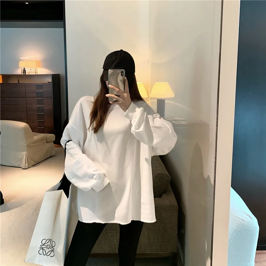2020 autumn and winter age reduction white women loose autumn Korean long-sleeved large size solid color pullover top All-match 
2020 autumn and winter age reduction white women loose autumn Korean long-sleeved large size solid color pullover top All-match