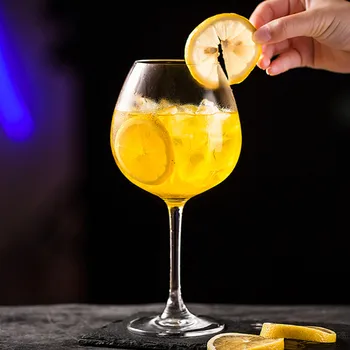 Tall gin tonic cocktail glass crystal glass Gin Tonicglass lead-free glass tall wine glass
Tall gin tonic cocktail glass crystal glass Gin Tonicglass lead-free glass tall wine glass