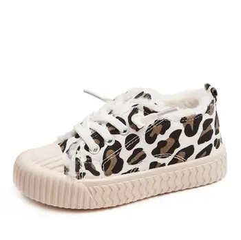Winter Kids Warm Shoes Boys Girls Casual Shoes Fashion Leopard Print Comfortable Canvas Shoes Children Sneakers Slip On Loafers 
Winter Kids Warm Shoes Boys Girls Casual Shoes Fashion Leopard Print Comfortable Canvas Shoes Children Sneakers Slip On Loafers