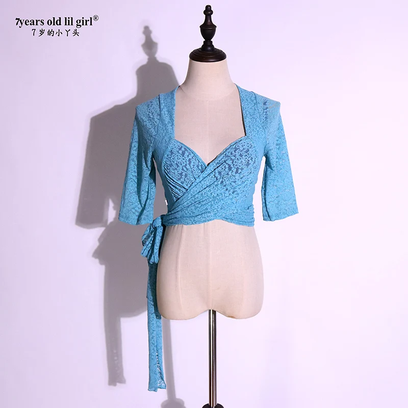 Belly Dance Top Female Performance Clothes Middle Sleeve New Korean Lace Folding Top Brand Design LM03
Belly Dance Top Female Performance Clothes Middle Sleeve New Korean Lace Folding Top Brand Design LM03