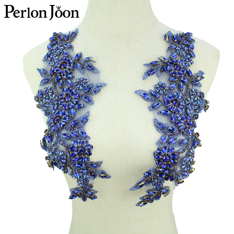 1 Pair Blue crystal lace applique high-end bridal wedding dress AB rhinestone glass neckline decoration Accessories WH053
1 Pair Blue crystal lace applique high-end bridal wedding dress AB rhinestone glass neckline decoration Accessories WH053
