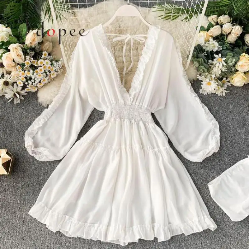 Sexy Dress French Retro Court Style Lantern Sleeves Ear Edge Wood Deep V-neck Holiday Vestidos Beach Style Party Elegant Dress
Sexy Dress French Retro Court Style Lantern Sleeves Ear Edge Wood Deep V-neck Holiday Vestidos Beach Style Party Elegant Dress