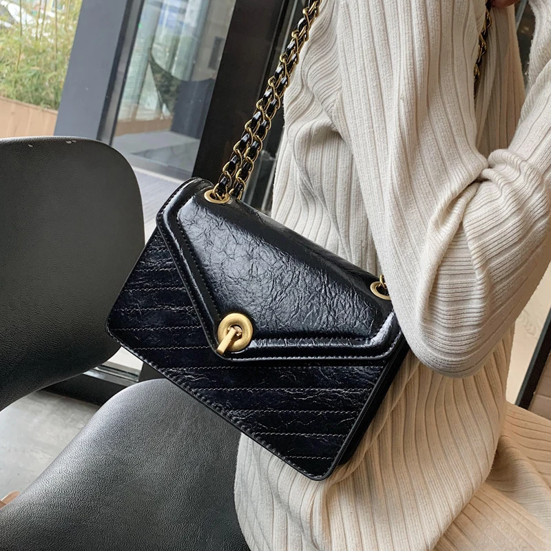 Chain PU Leather Crossbody Bags For Women 2020 Small Solid Color Simple Shoulder Messenger Bag Female Travel Handbags
Chain PU Leather Crossbody Bags For Women 2020 Small Solid Color Simple Shoulder Messenger Bag Female Travel Handbags