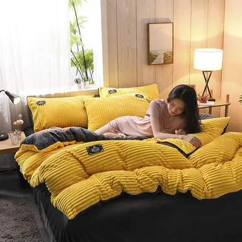 3/4Pcs Set Solid Color Flannel Bedding Set Winter Warm Duvet Cover Soft Bed Sheet Thickened Fleece Pillowcase Christmas Gifts
3/4Pcs Set Solid Color Flannel Bedding Set Winter Warm Duvet Cover Soft Bed Sheet Thickened Fleece Pillowcase Christmas Gifts