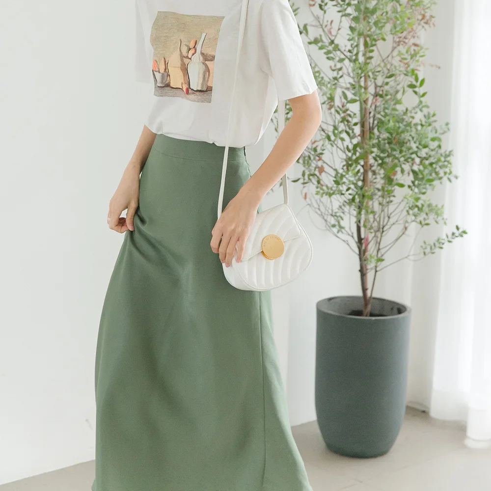 

2020 South Korea Dongdaemun Spring Summer New Style High-waisted Simple Versatile A- line Slimming Silk Fabrics Skirt Women's Q0