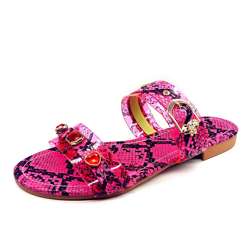 Summer Women's Slippers Ladies Crystal Candy Color Women Causal Flip Flops Female Beach Shoes Fashion Woman Slides New 
Summer Women's Slippers Ladies Crystal Candy Color Women Causal Flip Flops Female Beach Shoes Fashion Woman Slides New