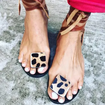 Women Summer Clip Toe Leopard Beach Sandals Ladies Ankle Strap Flat Slippers Woman Fashion Casual Comfortable Female Shoes 2020 
Women Summer Clip Toe Leopard Beach Sandals Ladies Ankle Strap Flat Slippers Woman Fashion Casual Comfortable Female Shoes 2020