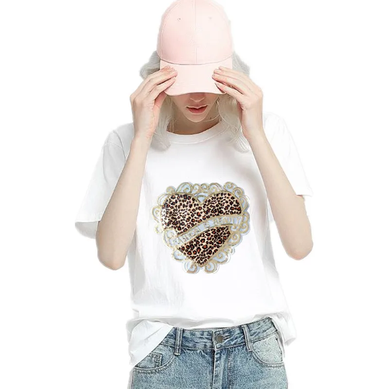 Leopard grain Patches For Clothing Sequins Biker Badge Embroidery Fabric Patch Sequined Women Clothes Stickers Strange things
Leopard grain Patches For Clothing Sequins Biker Badge Embroidery Fabric Patch Sequined Women Clothes Stickers Strange things