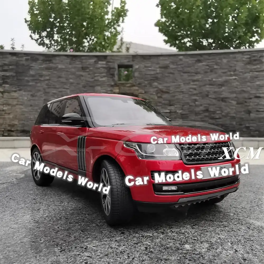Литая модель автомобиля ЖК 1:18 (красный) + небольшой подарок! | Игрушки и хобби