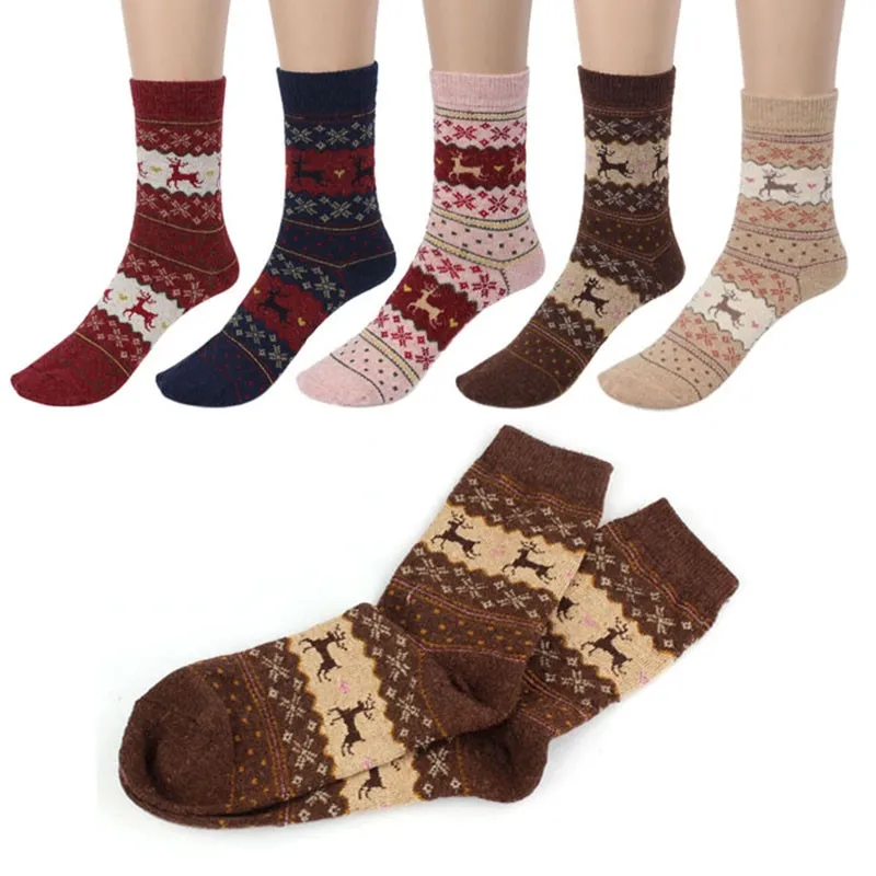Christmas-Deer-Moose-Design-Casual-Warm-Winter-Knit-Wool-Female-Socks-Christmas-Decoration-Supplies-MR0022 (7)
