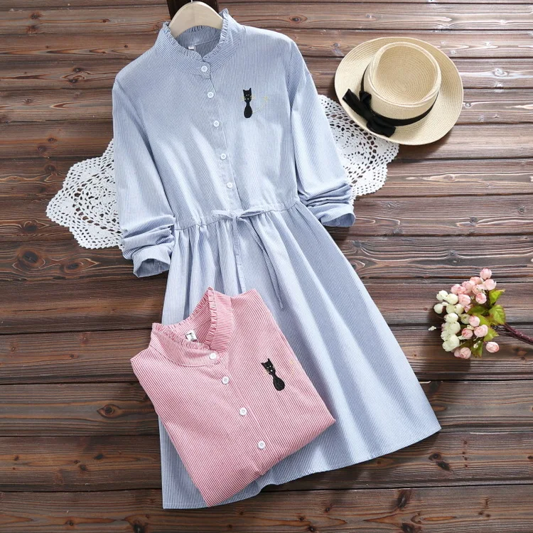 Spring New Style Mori Girl Frilled Collar Stripes Cat Embroidery Lace-up Waist Hugging Slimming Mid-length Dress S6820
Spring New Style Mori Girl Frilled Collar Stripes Cat Embroidery Lace-up Waist Hugging Slimming Mid-length Dress S6820