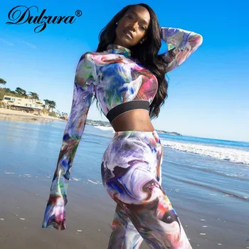 Dulzura print women two piece set flare long sleeve crop top leggings bodycon streetwear rave festival party 2020 clothes outfit 
Dulzura print women two piece set flare long sleeve crop top leggings bodycon streetwear rave festival party 2020 clothes outfit