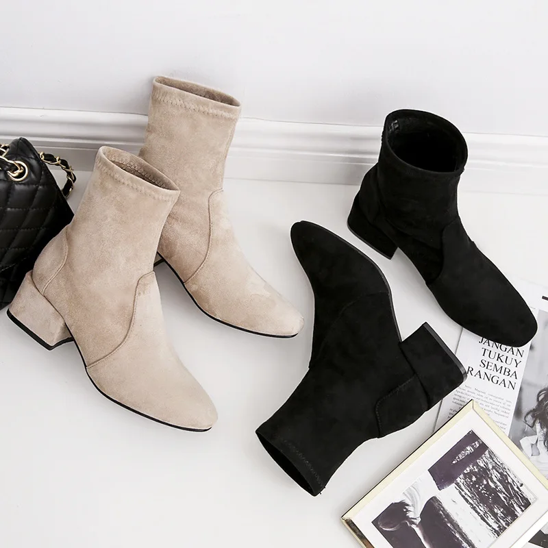Concise Elegant Flock Womens Boots Ankle Short Square Toe Med Vintage Boots Solid Hoof Heels Winter Big Size Shoes
Concise Elegant Flock Womens Boots Ankle Short Square Toe Med Vintage Boots Solid Hoof Heels Winter Big Size Shoes