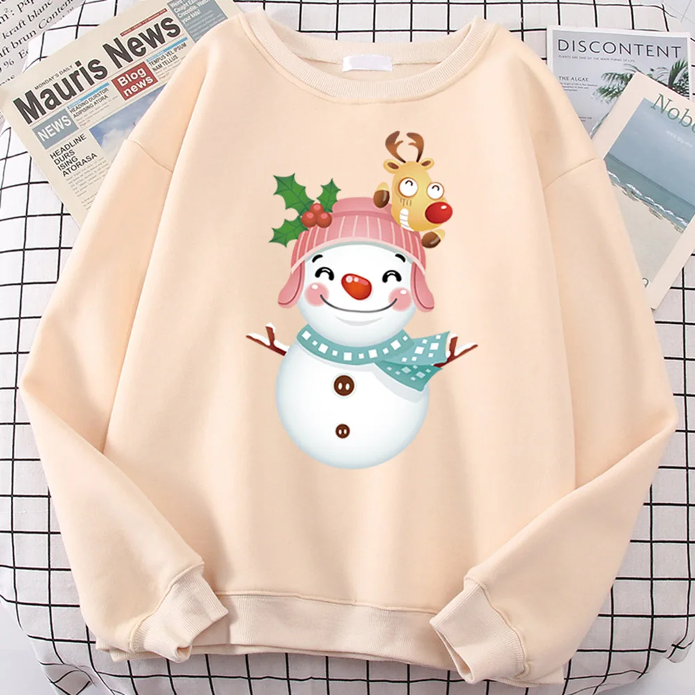 Womans Sweatshirts Cute Snowman And Elk Printing Hoodie Females Loose Oversize Clothing Korean Fashion Soft Kawaii Lady Sweater 
Womans Sweatshirts Cute Snowman And Elk Printing Hoodie Females Loose Oversize Clothing Korean Fashion Soft Kawaii Lady Sweater
