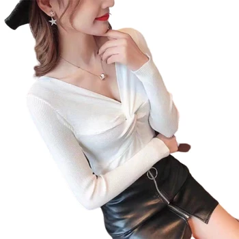Women V-neck Sweater Autumn And Winter New Korean Slim Wild Bottoming Shirt Chicken Heart Collar Sweater Female Pullover Tops
Women V-neck Sweater Autumn And Winter New Korean Slim Wild Bottoming Shirt Chicken Heart Collar Sweater Female Pullover Tops