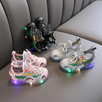 LED With Light Girls Boys Brands Summer Sandals Flash Children Soft Sole Beach Sandals Anti-slip Cozy Cute Kids Sport Sneakers 
LED With Light Girls Boys Brands Summer Sandals Flash Children Soft Sole Beach Sandals Anti-slip Cozy Cute Kids Sport Sneakers