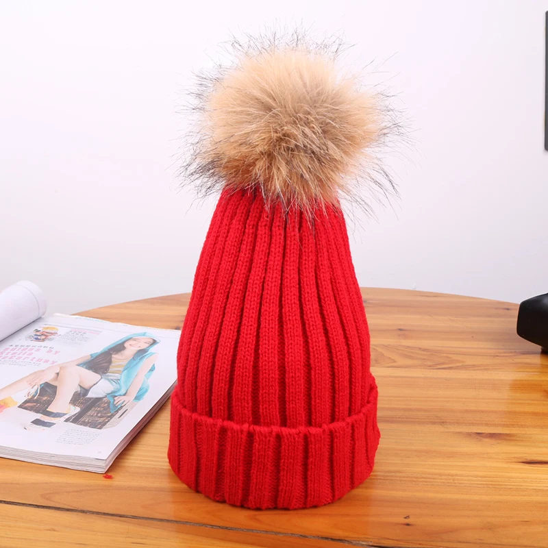 Classical Knitted Warm hats Solid color Wool Cap With Lovely Pom-poms Parent-child Beanies Toques 2020 Fashion Korean Style
Classical Knitted Warm hats Solid color Wool Cap With Lovely Pom-poms Parent-child Beanies Toques 2020 Fashion Korean Style