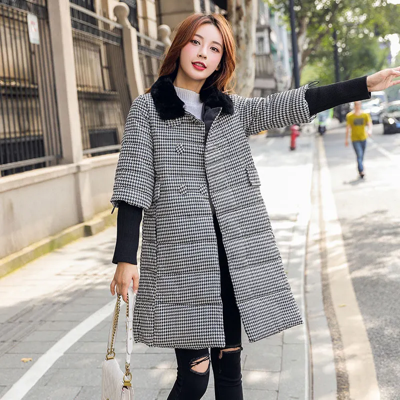 Stylish Women Oversize Long Rabbit Fur Collar Houndstooth Winter Down Coat Thick Warm Bakery Jacket Cotton Padded Wadded Parkas
Stylish Women Oversize Long Rabbit Fur Collar Houndstooth Winter Down Coat Thick Warm Bakery Jacket Cotton Padded Wadded Parkas