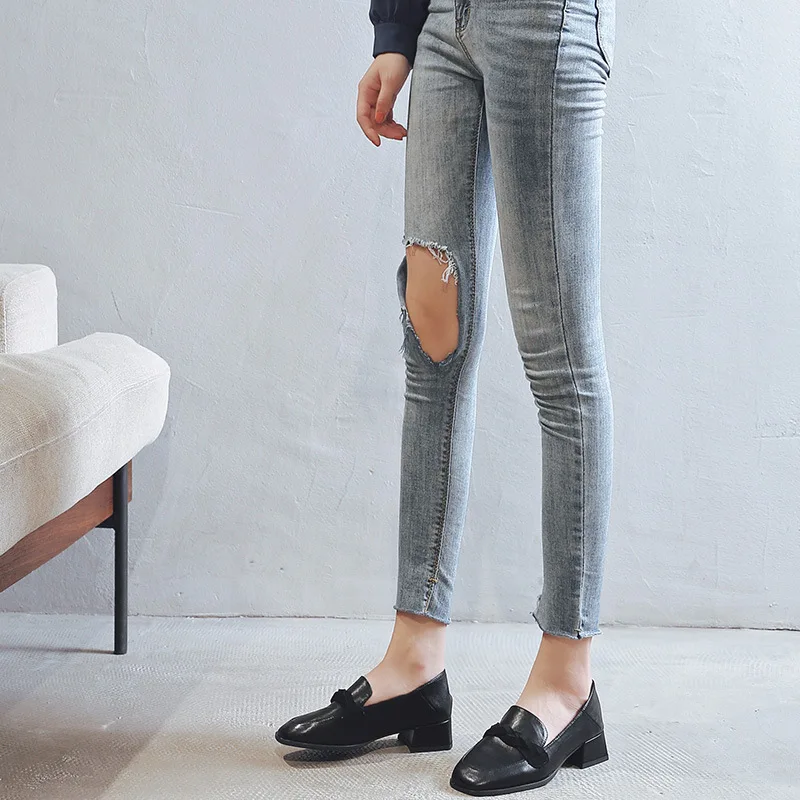 W Red Man Chunky-Heel Shoes 2019 Autumn Loafers Women's Slip-on Small Leather Shoes Women's Korean-style Versatile Summer tian c 
W Red Man Chunky-Heel Shoes 2019 Autumn Loafers Women's Slip-on Small Leather Shoes Women's Korean-style Versatile Summer tian c