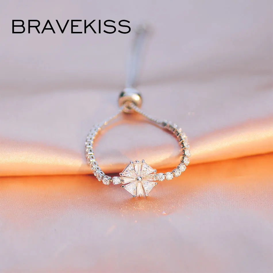 Bravekiss Snowflake Adjustable Fashion Bracelets for Women Friends CZ Tennis White Bracelets Fashion Jewelry Accessories UB0223 
Bravekiss Snowflake Adjustable Fashion Bracelets for Women Friends CZ Tennis White Bracelets Fashion Jewelry Accessories UB0223