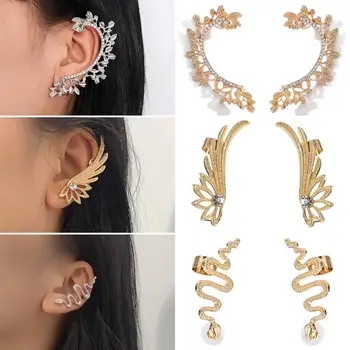 Gothic Hollow Cuff Earrings for Women Color Statement Curved Feather Wing Cuff Earrings Jewelry Luxury Crystal Earring Charm
Gothic Hollow Cuff Earrings for Women Color Statement Curved Feather Wing Cuff Earrings Jewelry Luxury Crystal Earring Charm
