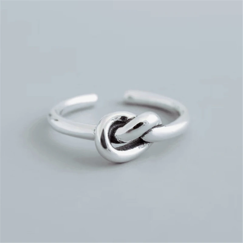 Korean Japan Best Sale 925 Sterling Sliver Ladies Rings Simple Big Knot Vintage Punk Women's Fashion 2019 Open Rings-For-Women 
Korean Japan Best Sale 925 Sterling Sliver Ladies Rings Simple Big Knot Vintage Punk Women's Fashion 2019 Open Rings-For-Women