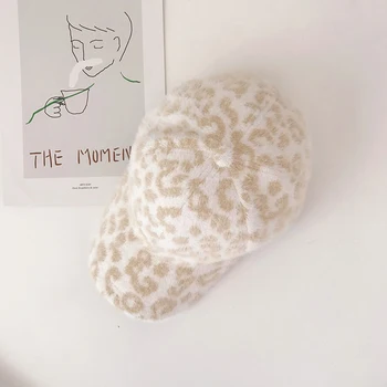 Autumn Wool Baseball Cap Female Winter Furry Leopard Hat Tidal Current Corner Cap The Tide Of Duck's Tongue Cap
Autumn Wool Baseball Cap Female Winter Furry Leopard Hat Tidal Current Corner Cap The Tide Of Duck's Tongue Cap