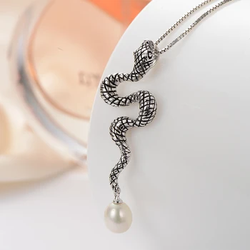 Freshwater Pearl Pearl Necklace 925 Silver Snake Shape Pearl Pendant Necklace Chinese Style Design Casual Vintage Jewelry Gift
Freshwater Pearl Pearl Necklace 925 Silver Snake Shape Pearl Pendant Necklace Chinese Style Design Casual Vintage Jewelry Gift