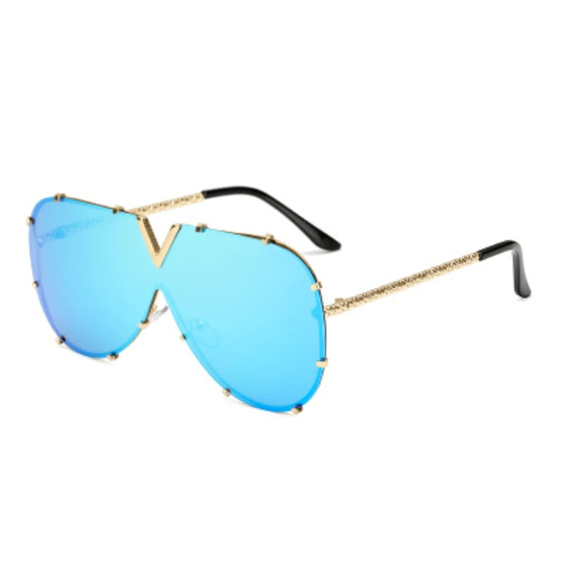 nauq 2020 Classic large frame square Women Sunglasses luxury brand retro Metal Toad Sun Glasses men black blue eyeglasses
nauq 2020 Classic large frame square Women Sunglasses luxury brand retro Metal Toad Sun Glasses men black blue eyeglasses