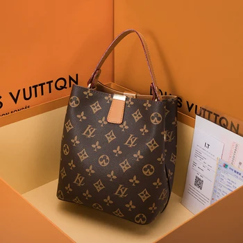 Luxury Brand Fashion Bucket Handbags New High Quality Leather Women Shoulder bag and Purse Famous Designer Messenger Bag
Luxury Brand Fashion Bucket Handbags New High Quality Leather Women Shoulder bag and Purse Famous Designer Messenger Bag