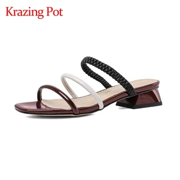 Krazing pot leisure mixed colors narrow band daily wear square toe low square heel summer shoes slip on mules sandals women L99
Krazing pot leisure mixed colors narrow band daily wear square toe low square heel summer shoes slip on mules sandals women L99