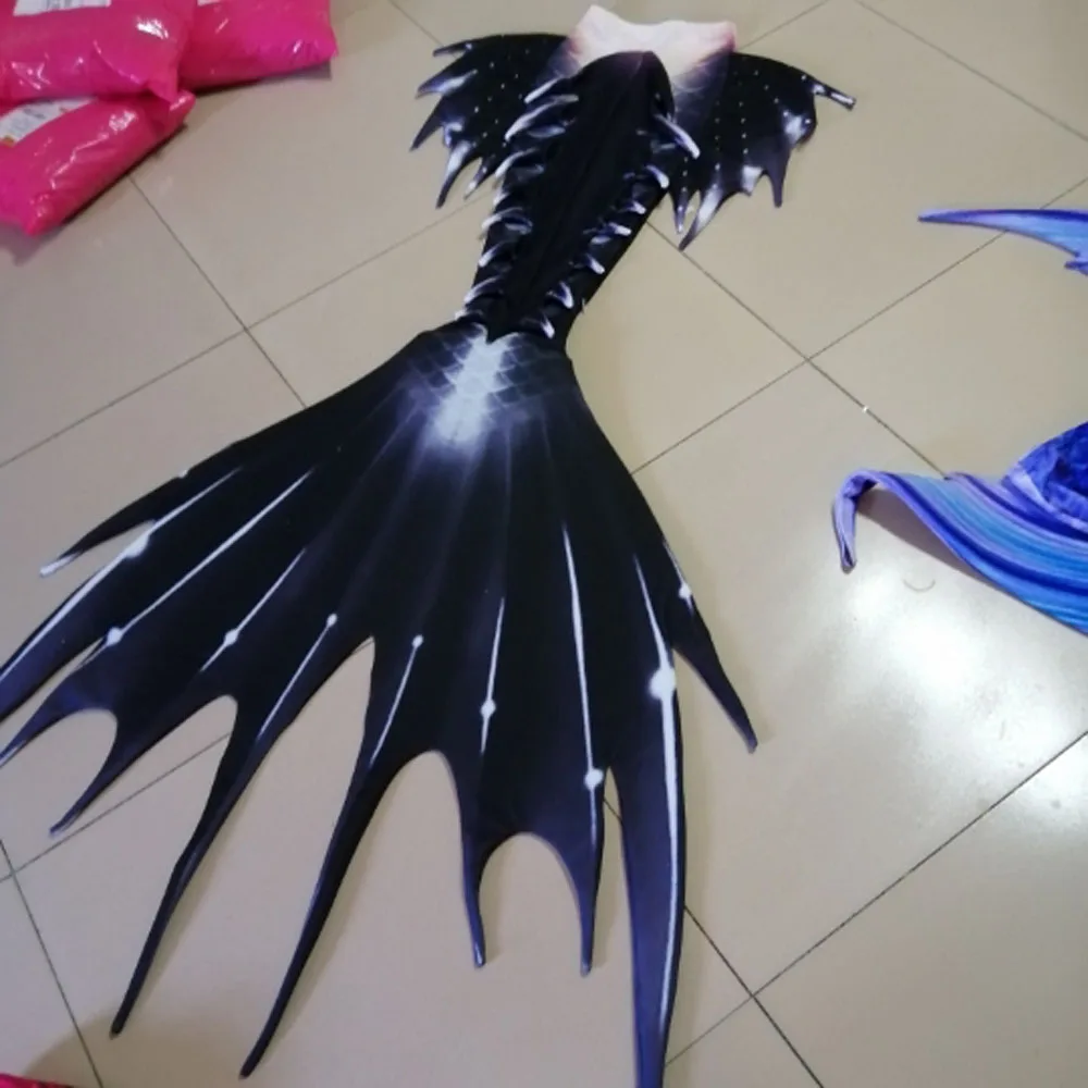 Customized Mermaid Tail Custume 2019 New Swimable Mermaid Tail with Monofin for Swimming Mermaid Cosplay Costume Beach Artifact
Customized Mermaid Tail Custume 2019 New Swimable Mermaid Tail with Monofin for Swimming Mermaid Cosplay Costume Beach Artifact