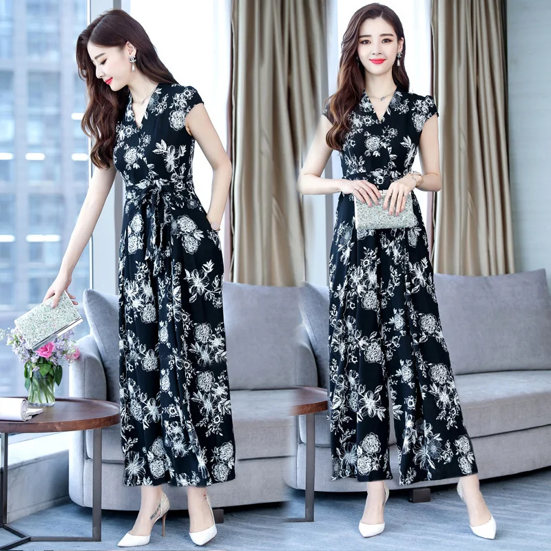 2018 Summer New Style Korean-style Floral-Print Chiffon Slimming High-waisted Onesie Set
2018 Summer New Style Korean-style Floral-Print Chiffon Slimming High-waisted Onesie Set