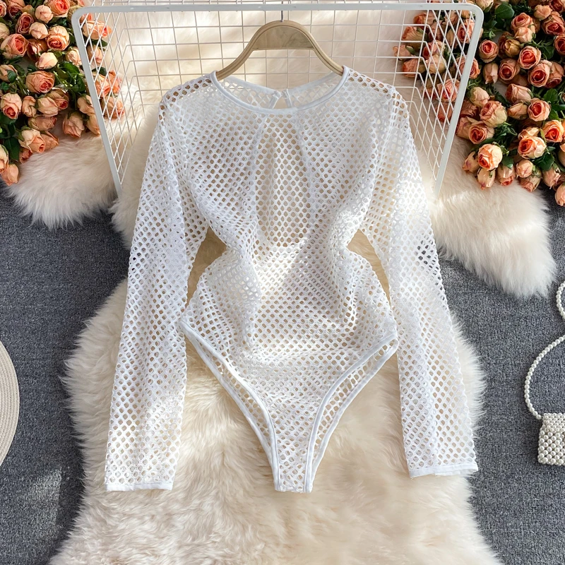 Beauty Sexy White Mesh Women's Top Stylish Hollow Long Sleeve Bodysuit Solid Color Tops Female 2021 Summer
Beauty Sexy White Mesh Women's Top Stylish Hollow Long Sleeve Bodysuit Solid Color Tops Female 2021 Summer