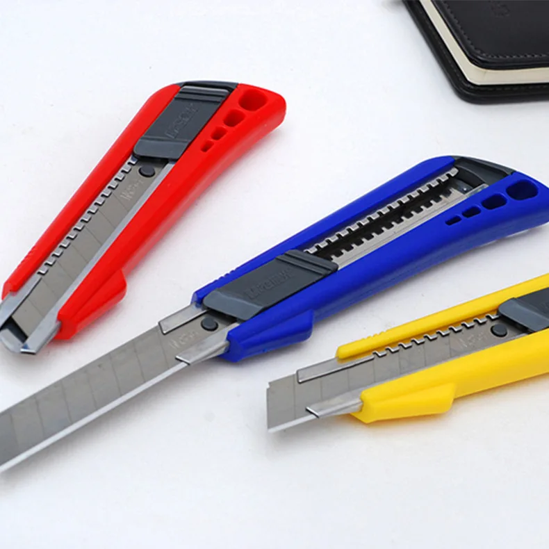 

M＆G Stationery Box Cutter Automatic Lock Large Utility Knife 18 Size Paper Cutter Wallpaper Knife ASS91320