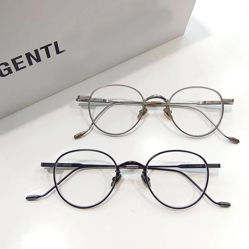 2020 New Korea Luxury Brand GENTLE Glasses Frame Tom21 Women Men Myopia Prescription Optical Eyeglasses Frame Vintage Eyewear
2020 New Korea Luxury Brand GENTLE Glasses Frame Tom21 Women Men Myopia Prescription Optical Eyeglasses Frame Vintage Eyewear