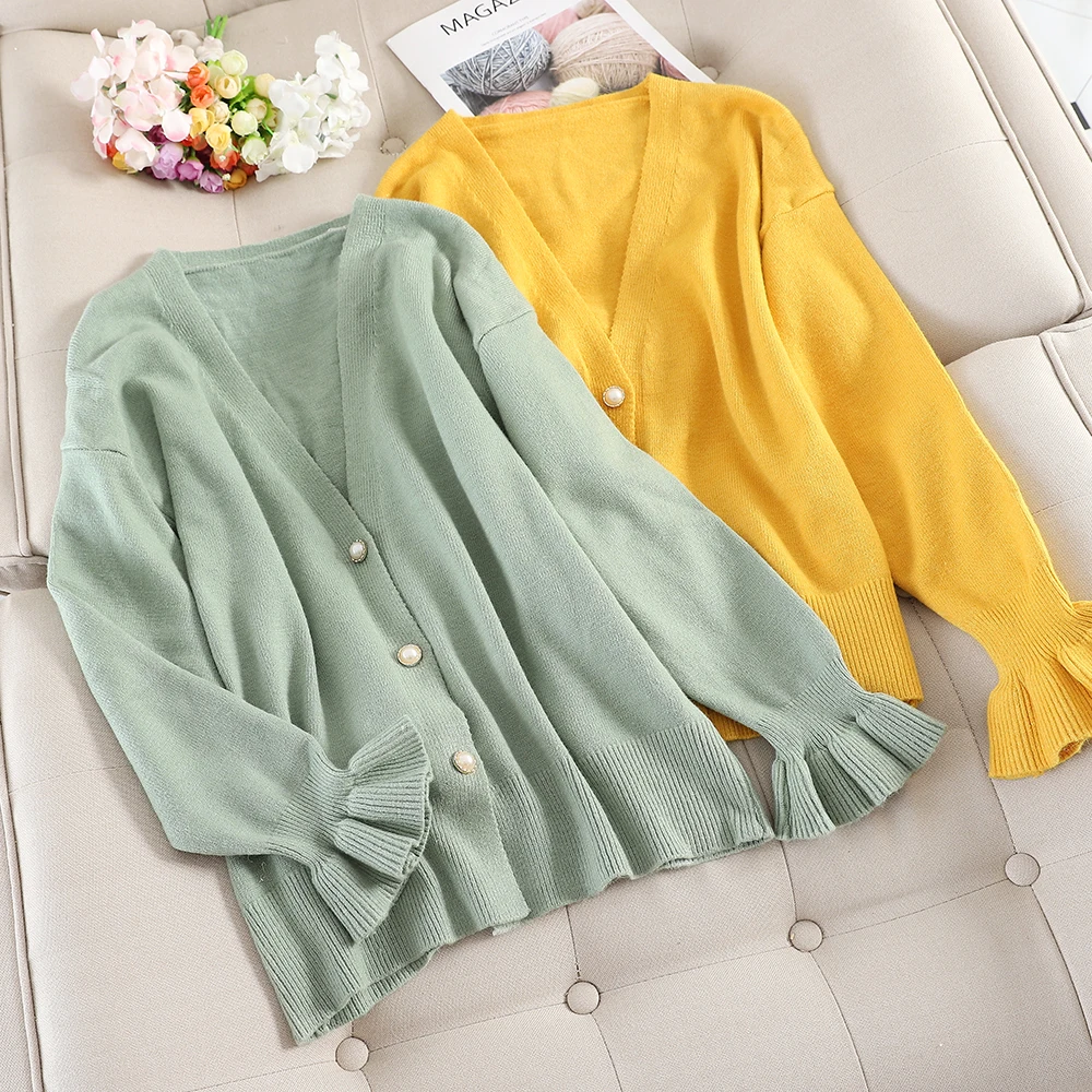 SKOONHEID Women Basic Solid Cardigans Flare Sleeves V-Neck Cashmere Sweaters Single Breasted Pearl Plus Size Autumn Knitted Tops
SKOONHEID Women Basic Solid Cardigans Flare Sleeves V-Neck Cashmere Sweaters Single Breasted Pearl Plus Size Autumn Knitted Tops
