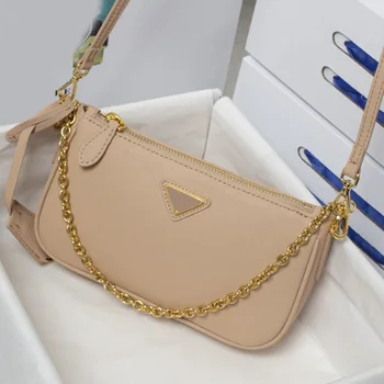 Women Brand Fashion Shoulder Bag Classic Designer Purse handbag Luxury Genuine Leather Crossbody Bag Shoulder chain bag
Women Brand Fashion Shoulder Bag Classic Designer Purse handbag Luxury Genuine Leather Crossbody Bag Shoulder chain bag