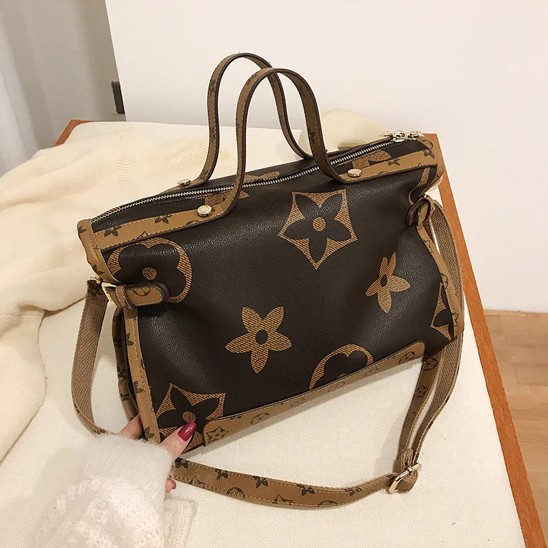 2020 New Style Europe And America Fashion Printed Large Capacity Handbag Versatile Glorious Contrast Color Big Flower Shoulder S
2020 New Style Europe And America Fashion Printed Large Capacity Handbag Versatile Glorious Contrast Color Big Flower Shoulder S