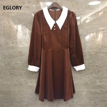 Velvet Dress 2019 Autumn Style Women White Turn-down Belt Patchwork Long Sleeve Brown Black Soft Velour Dress Vintage Party Wear
Velvet Dress 2019 Autumn Style Women White Turn-down Belt Patchwork Long Sleeve Brown Black Soft Velour Dress Vintage Party Wear