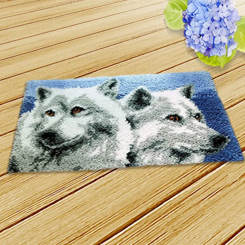 Wolf Latch Knitted Cushion Latch hook Rug Canvas Embroidery Carpet Crocheting Latch Hook Fomiaran Kit Cross Stitch Needlework
Wolf Latch Knitted Cushion Latch hook Rug Canvas Embroidery Carpet Crocheting Latch Hook Fomiaran Kit Cross Stitch Needlework