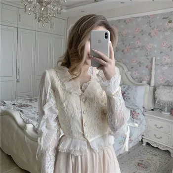 Korea High Quality Spring Women 2020 New Fashion Lace Blouses V-neck Full Sleeve Ruffles Elegant Bottons Ribbons Bow Shirt 
Korea High Quality Spring Women 2020 New Fashion Lace Blouses V-neck Full Sleeve Ruffles Elegant Bottons Ribbons Bow Shirt