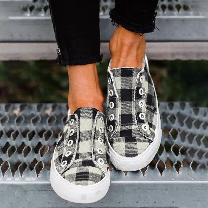 Women's Canvas Plaid Flat Shoes Female Sneakers Casual Vulcanized Shoe Woman Fashion Slip On Platform Spring Ladies Footwear
Women's Canvas Plaid Flat Shoes Female Sneakers Casual Vulcanized Shoe Woman Fashion Slip On Platform Spring Ladies Footwear
